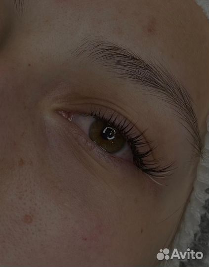 Оформление окрашивание бровей наращивание ресниц