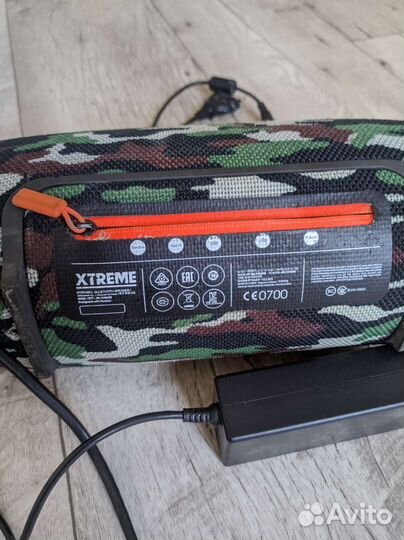 Колонка JBL