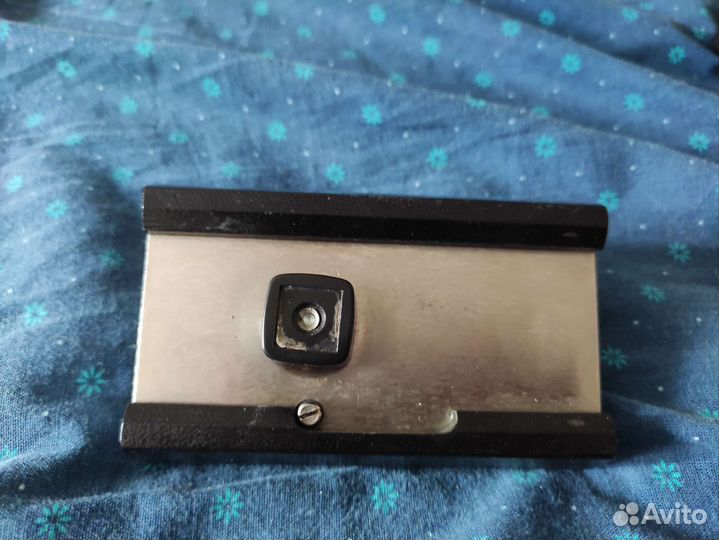 Замок дверной