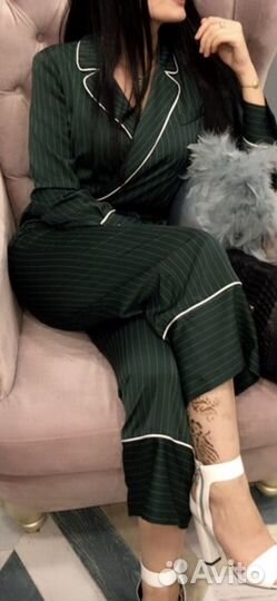 Комбинезон демисезонный атлас