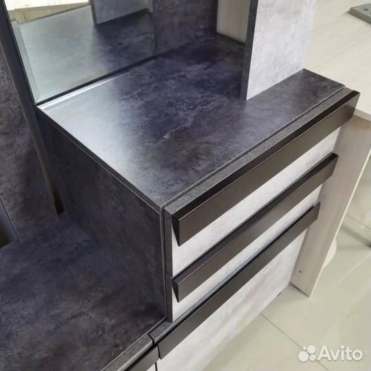 Прихожая Честер 1,5м бетон светлый, бетон темный