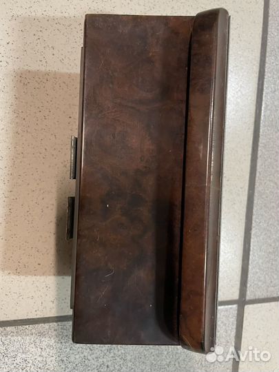 Дерево корень ореха w123