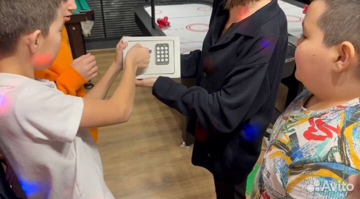 Аниматор на день рождения + мафия в подарок