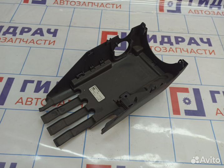 Кожух рулевой колонки нижний Audi A3 (8V) 8V095351