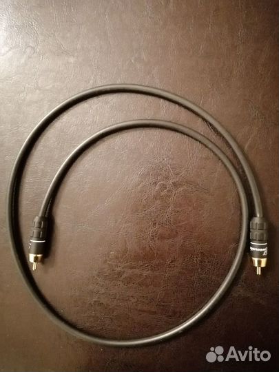 Видеокабель Bedea/Burmester