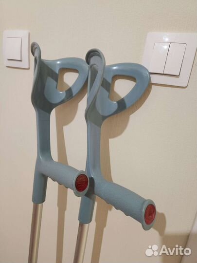 Костыли под локоть