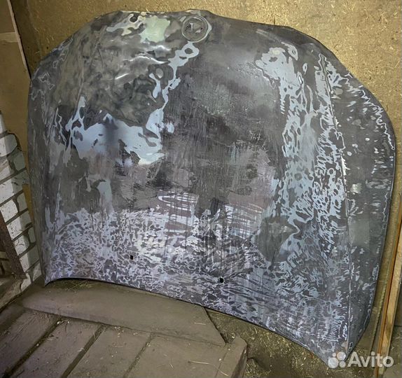 Капот на bmw е60