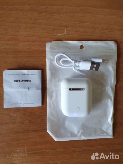 Беспроводные наушники i12 tws