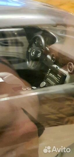 DX Mercedes-Benz SLS 1:10 Большая машинка