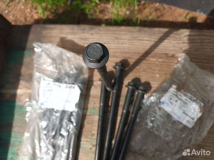 Болт гбц Nexia, Lacetti 1.4-1.6, Aveo 1.4 03- DOH