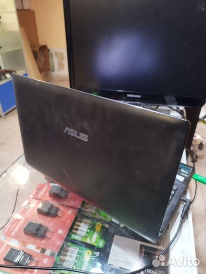 Ноутбук asus