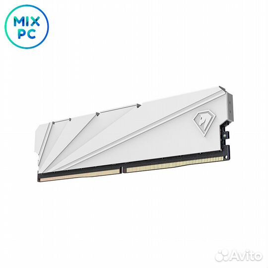 Модуль памяти DDR4 16GB 3200MHz Netac Shadow S White ntssd4P32SP-16W