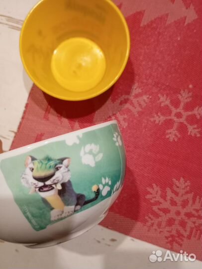 Миска несквик И магнит