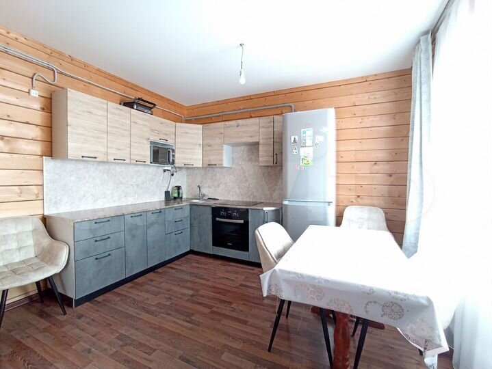 Дом 65 м² на участке 7,5 сот.