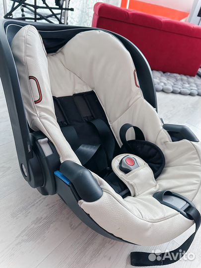 Коляска mima xari 3 в 1