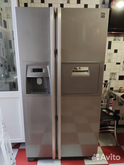 Холодильник двухдверный