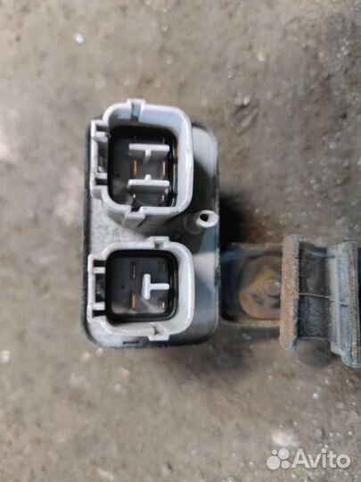 Реле abs Toyota Corolla 7 (e100)