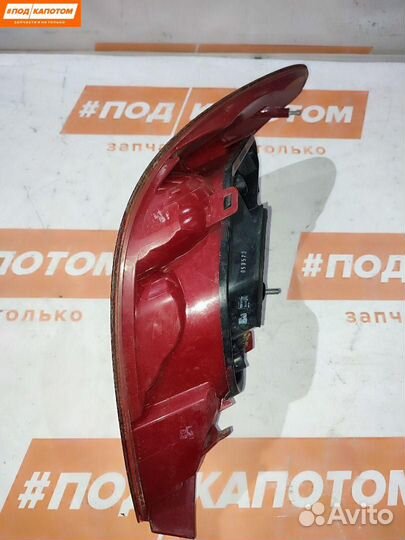 Фонарь задний правый Peugeot 207 2007