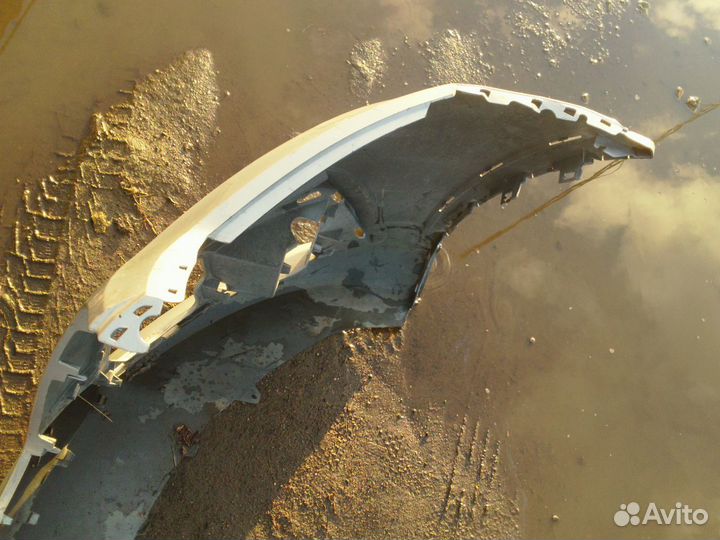 Audi Q3 S-line бампер передний