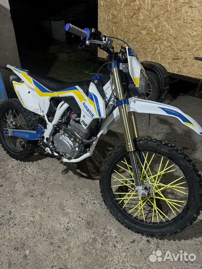 Мотоцикл Avantis 250