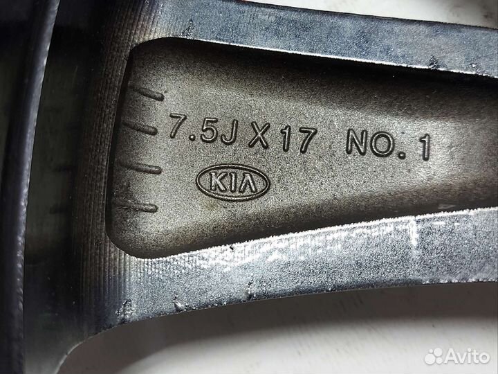 Диск оригинальный Kia R17 5/114.3 цо 67.1