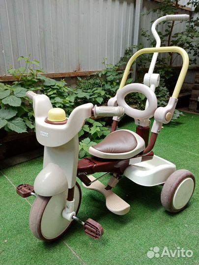 Велосипед трехколесный