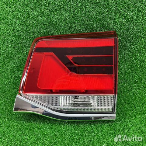 Фонарь задний правый Land Cruiser 200