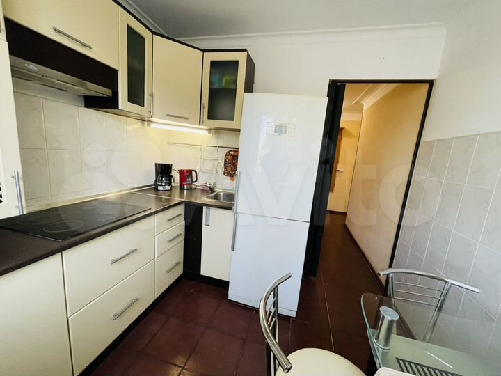 2-к. квартира, 54 м², 2/5 эт.