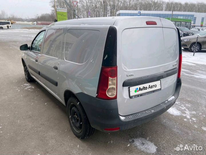 LADA Largus 1.6 МТ, 2016, 136 100 км