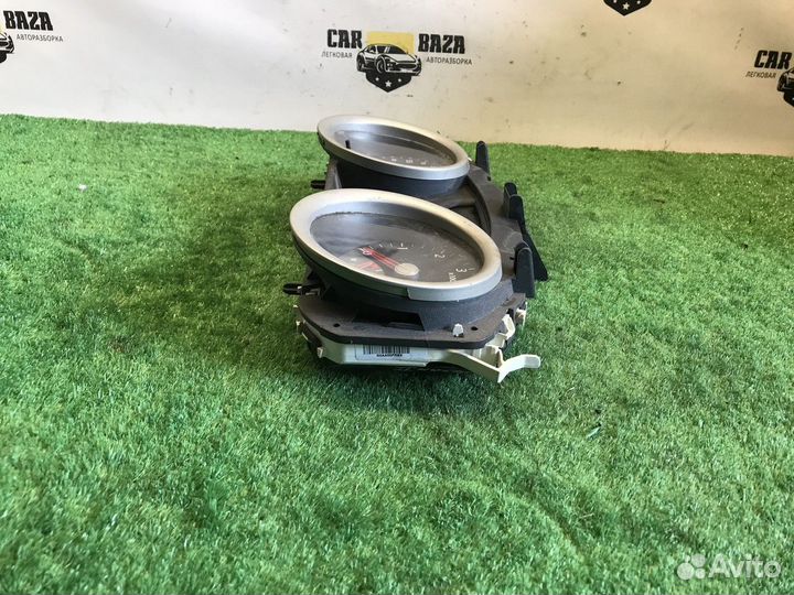 Панель приборов Renault Megane