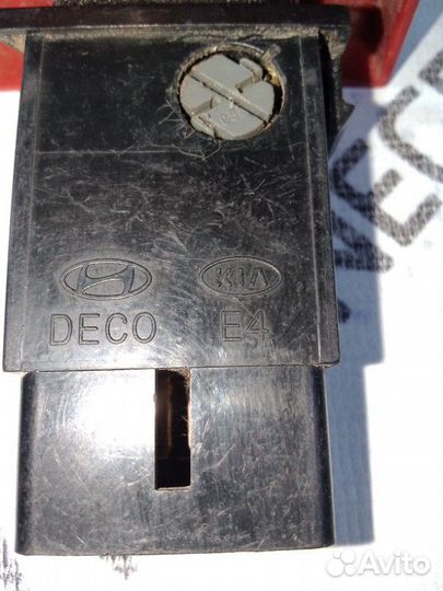 Кнопка аварийной сигнализации Hyundai Accent