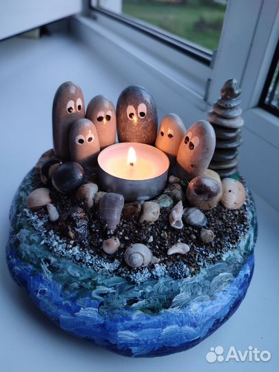 Подсвечник из камней