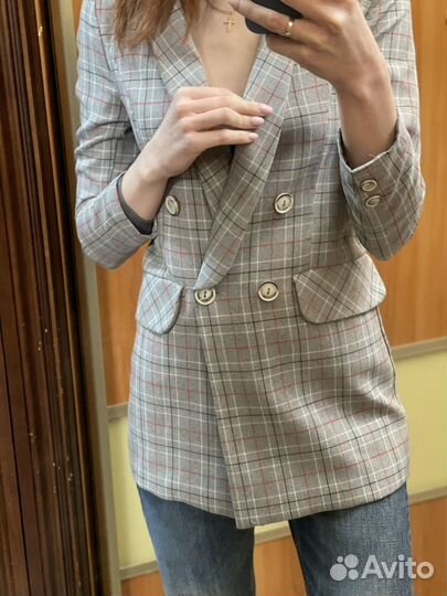Пиджак женский приталенный 42 44