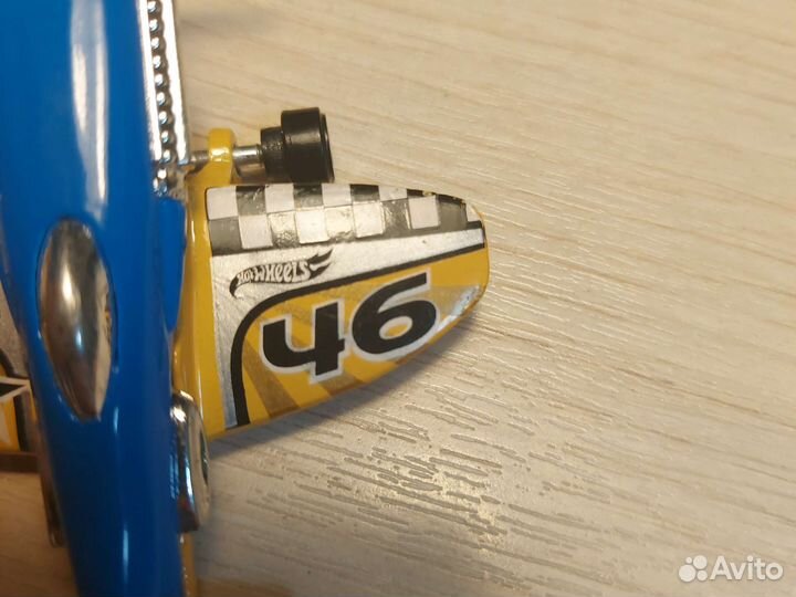 Hot wheels самолёт и звёздный разрушитель