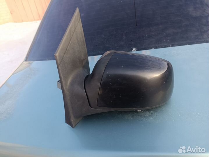 Левое зеркало Ford Focus 2