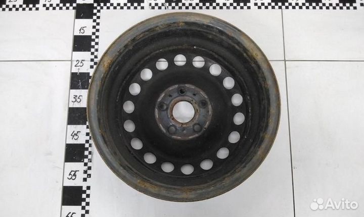 Диск колеса штампованный Volkswagen Golf 7 R15