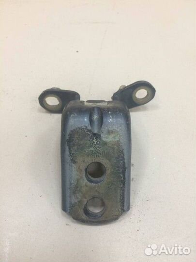 Петля двери передней Nissan Qashqai