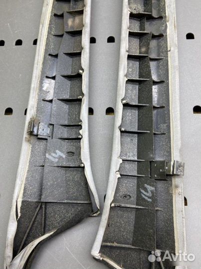 Накладки стоек Mercedes E-Class W124