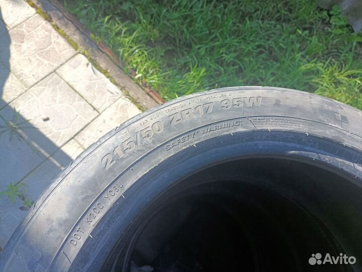 Kumho Ecsta PS31 215/50 R17