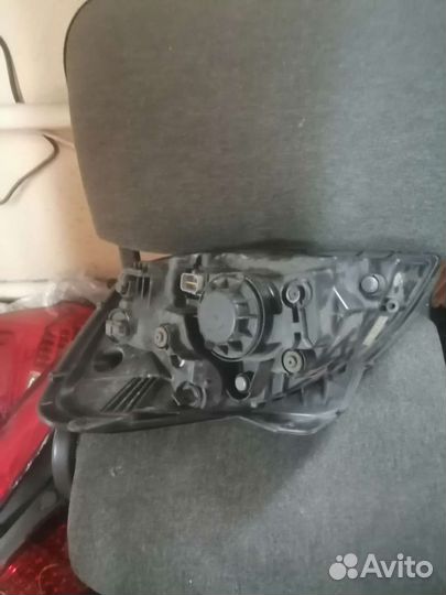 Фара левая kia rio 2 jb 1.4 МКПП рио2 хэтчбек