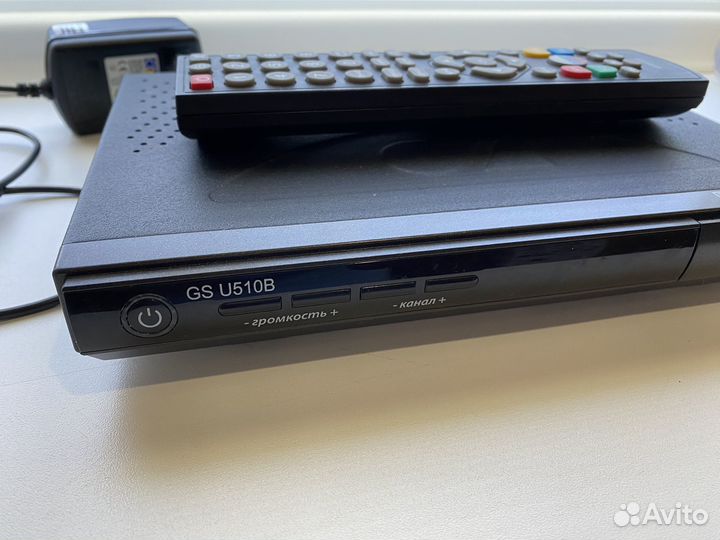 Комплект Триколор тв (ресивер и тарелка)