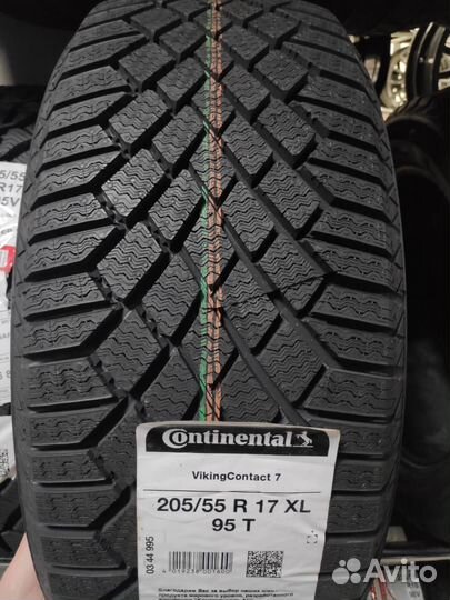 Continental ContiVikingContact 7 205/55 R17 95T