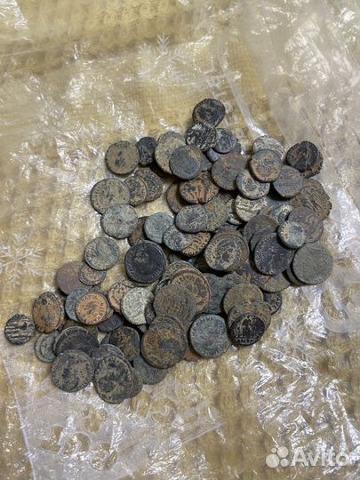 Крупные римские монеты