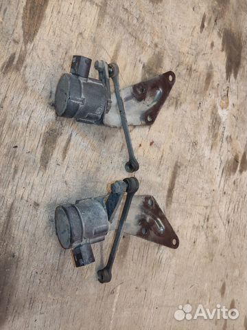 Датчик положения кузова Mercedes-Benz W638