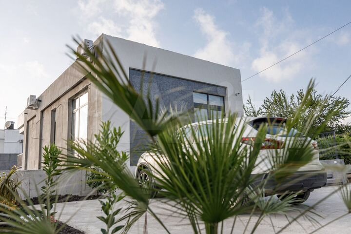 3-к. квартира, 97 м², 1/2 эт.