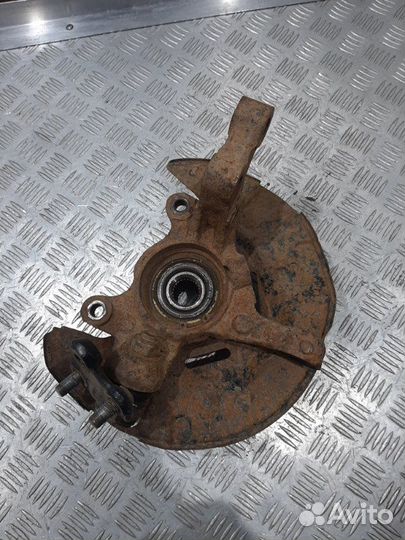 Кулак поворотный передний правый Lifan Solano 620