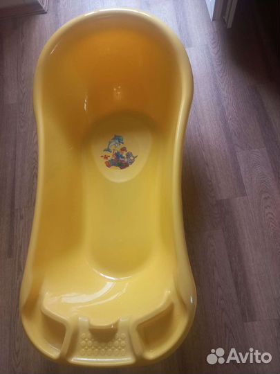 Ванночка для купания с горкой