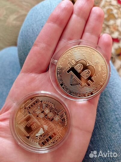 Монета биткоин