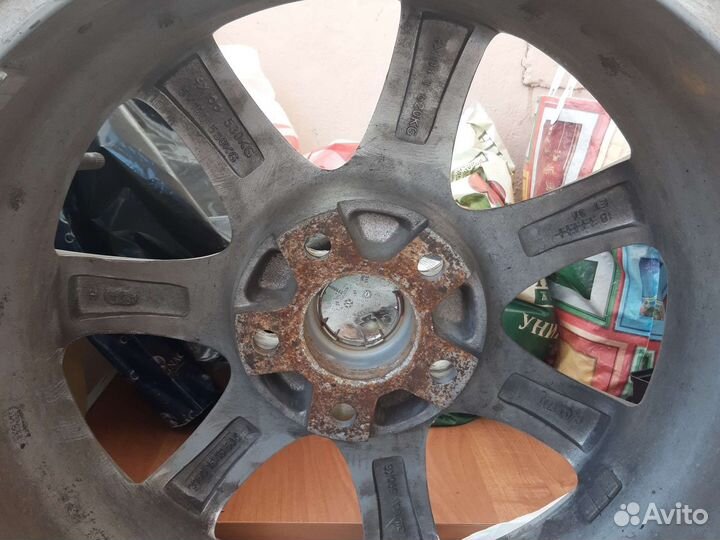 Комплект дисков с резиной