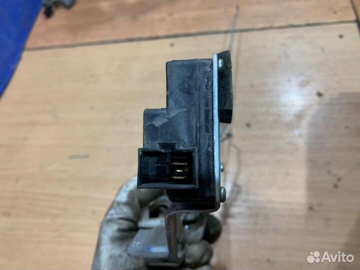 Замок двери передней правой Daewoo Matiz 2000-2015